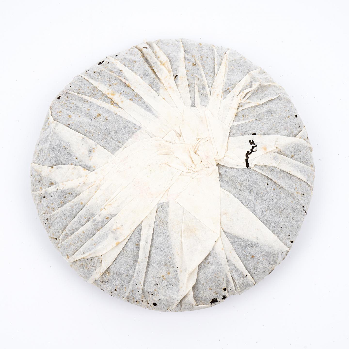 九十年代 易武古树黄片 7饼 干仓