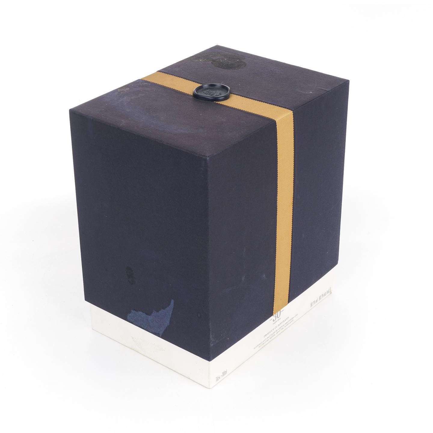 Royal Salute 皇家礼炮 30年 2017 调和 酒壶限量版 行货