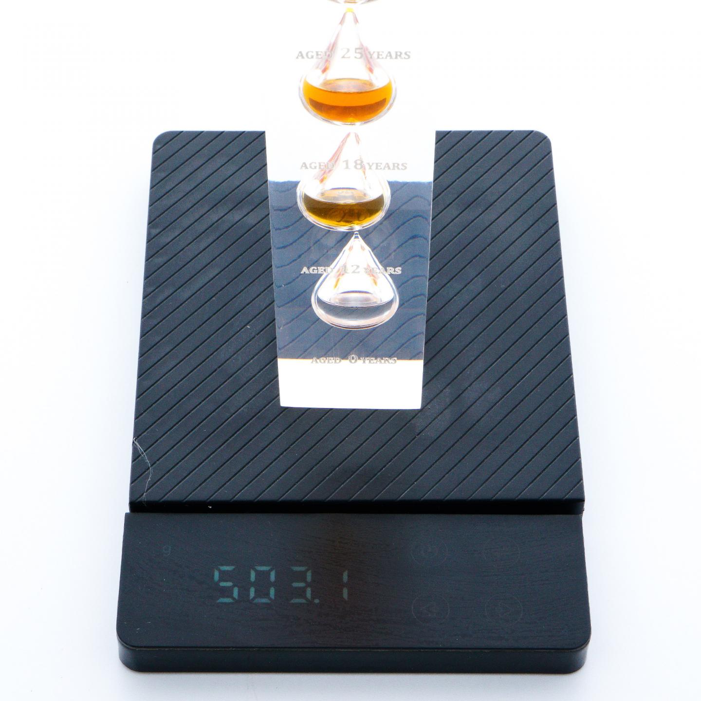 山崎 威士忌展示摆件 含50 25 18 12 0年酒液