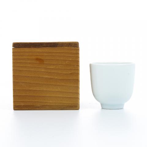 昭和时期｜白瓷人间国宝·井上万二本手作 茶杯带 原盒