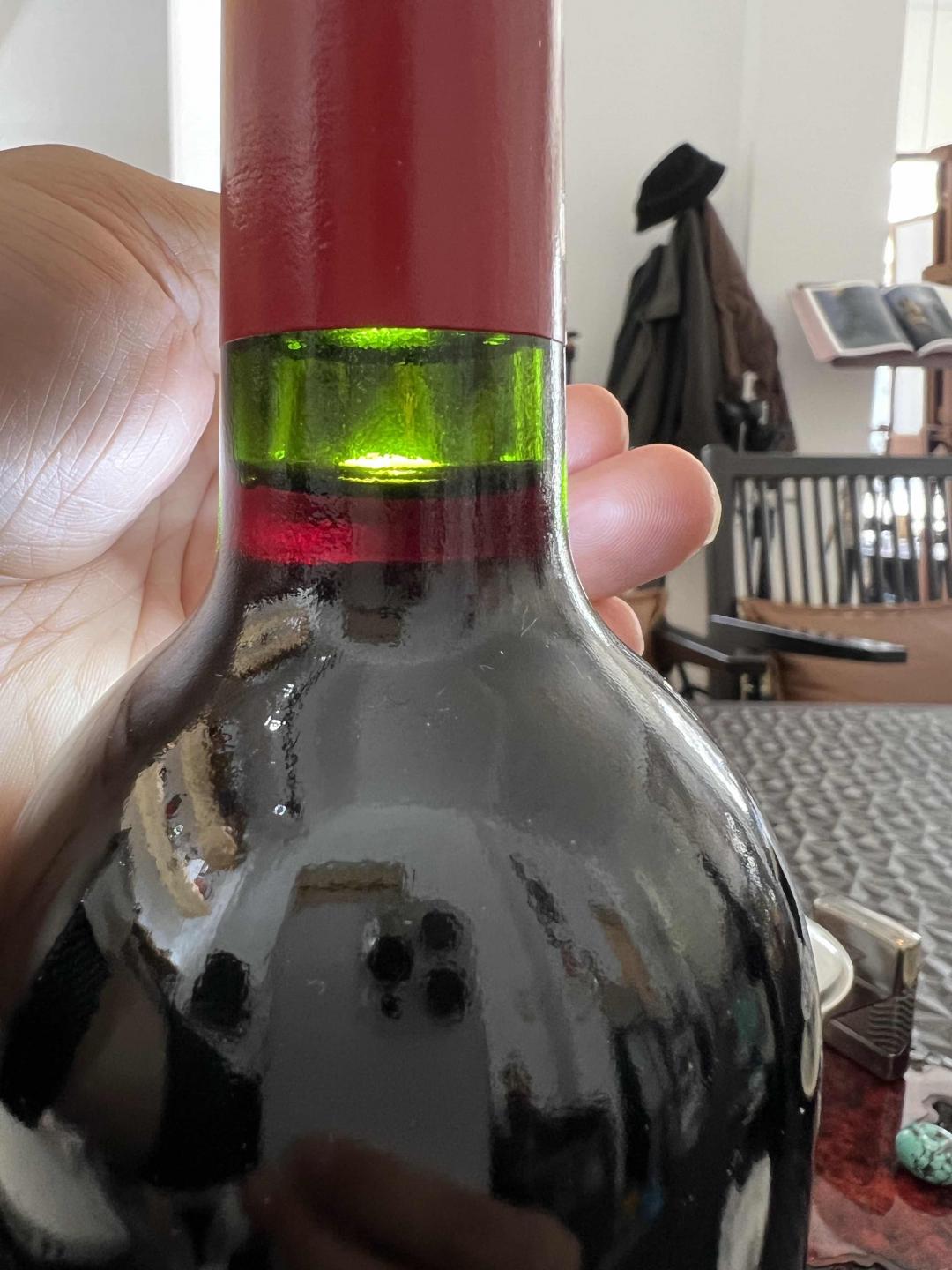 2010 靓茨伯正牌干红葡萄酒