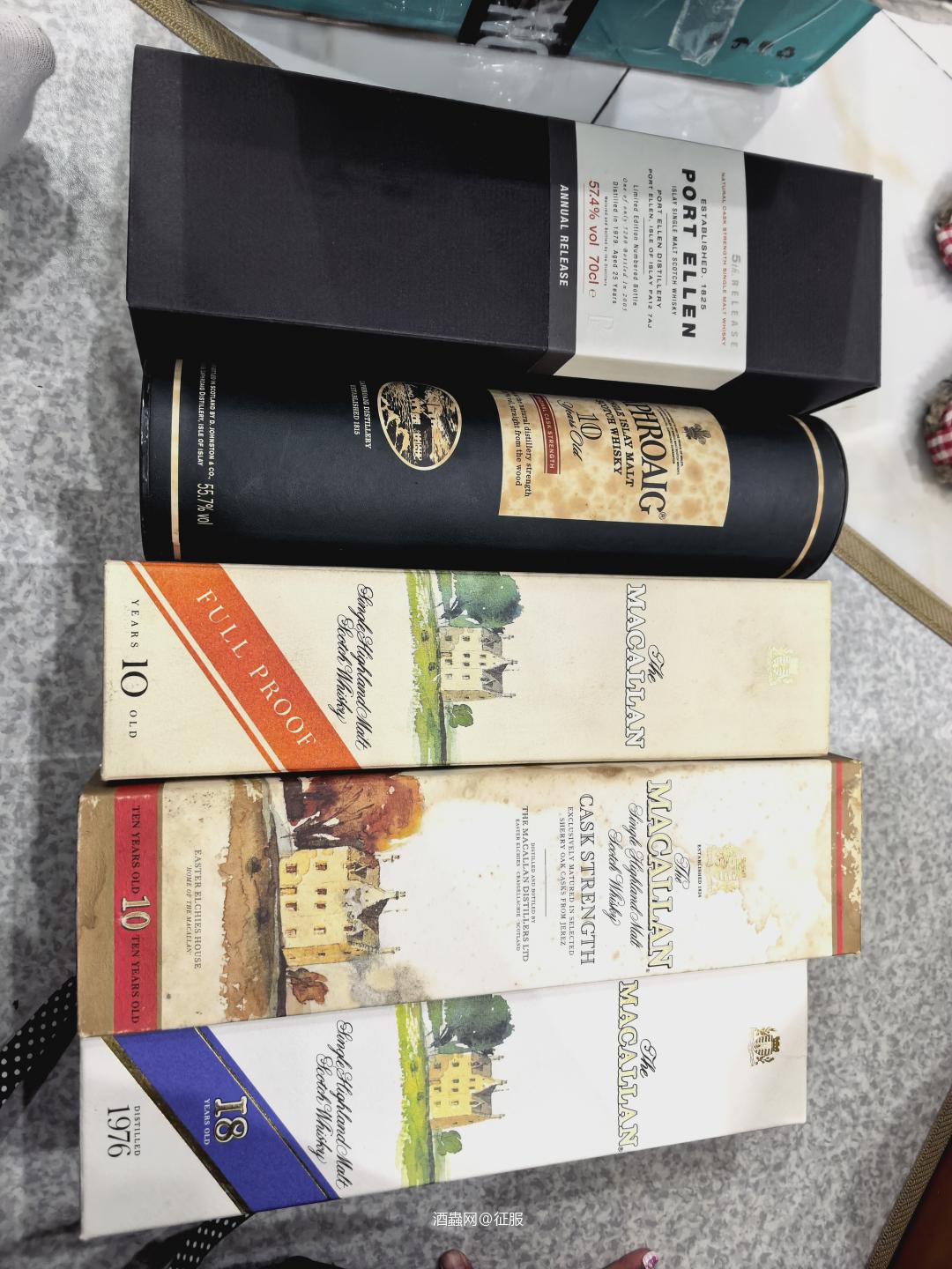 一堆盒子，有要的吗