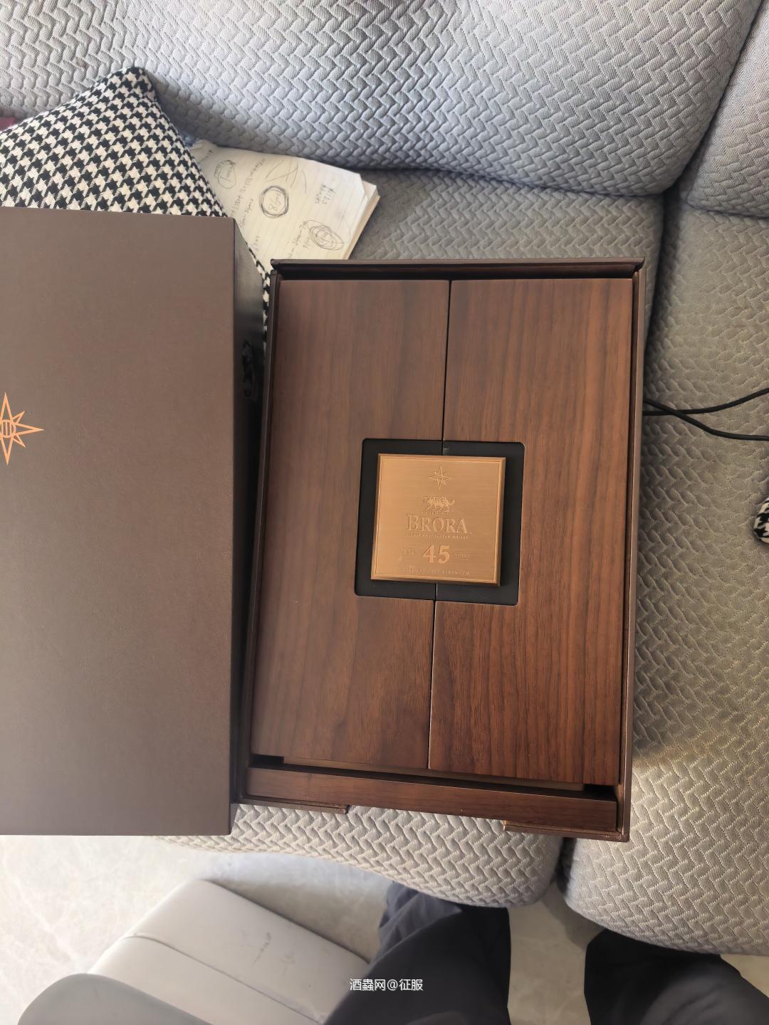 好重的盒子啊，有要的吗