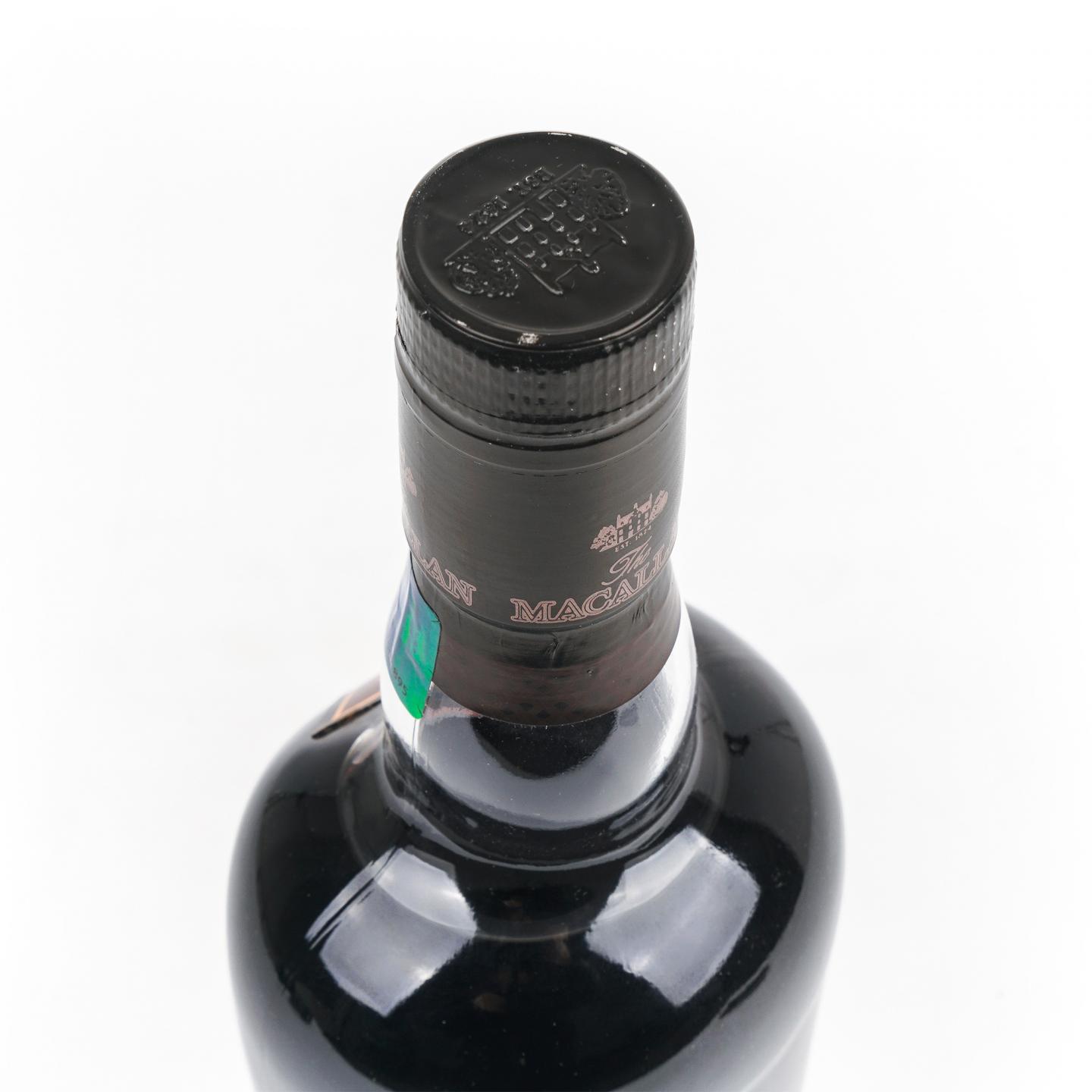 Macallan 麦卡伦 Oscuro 深棕 1824系列