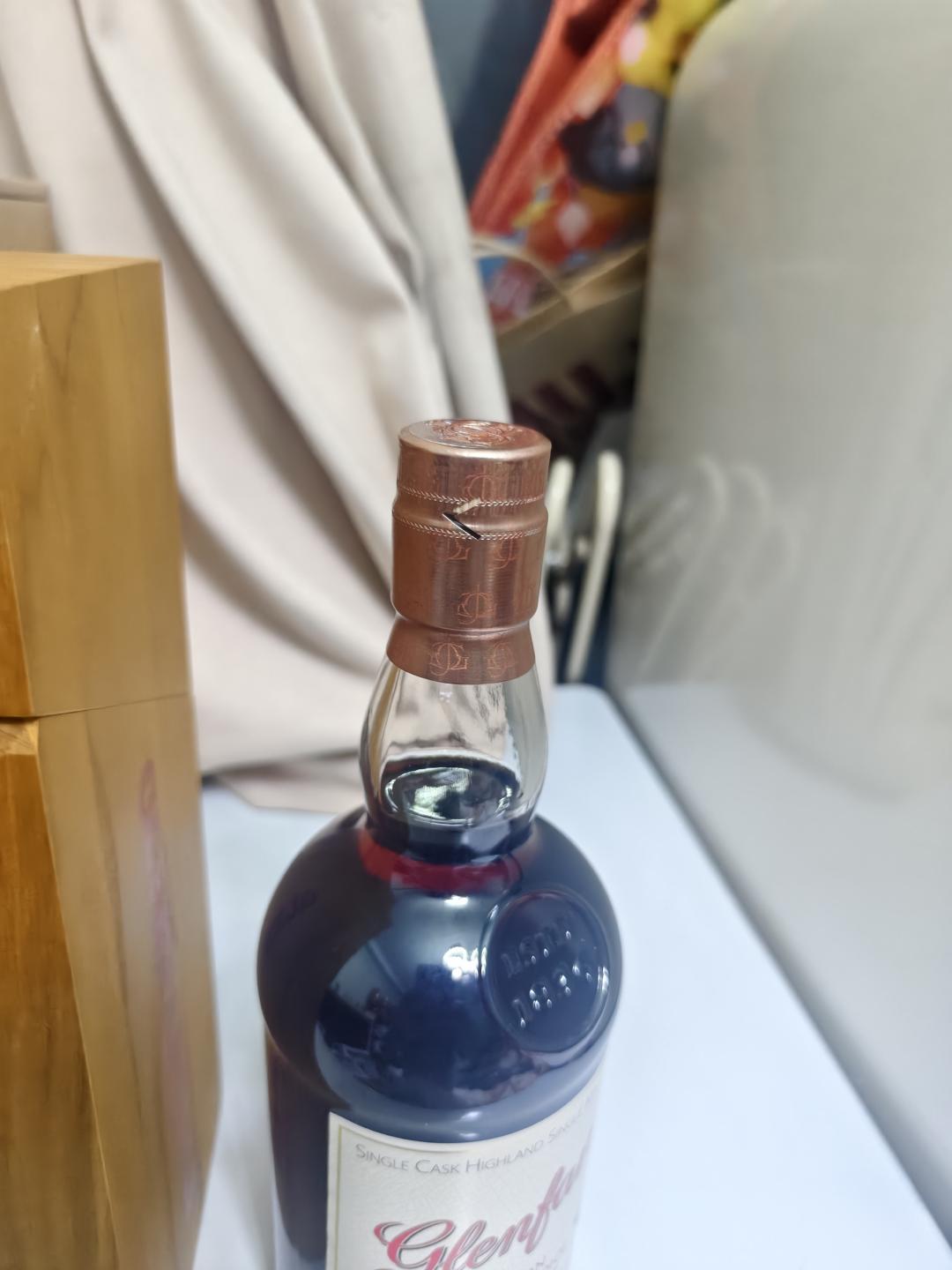 wb89分 格兰花格2009产品经理精选家族桶 酱油色雪莉单桶