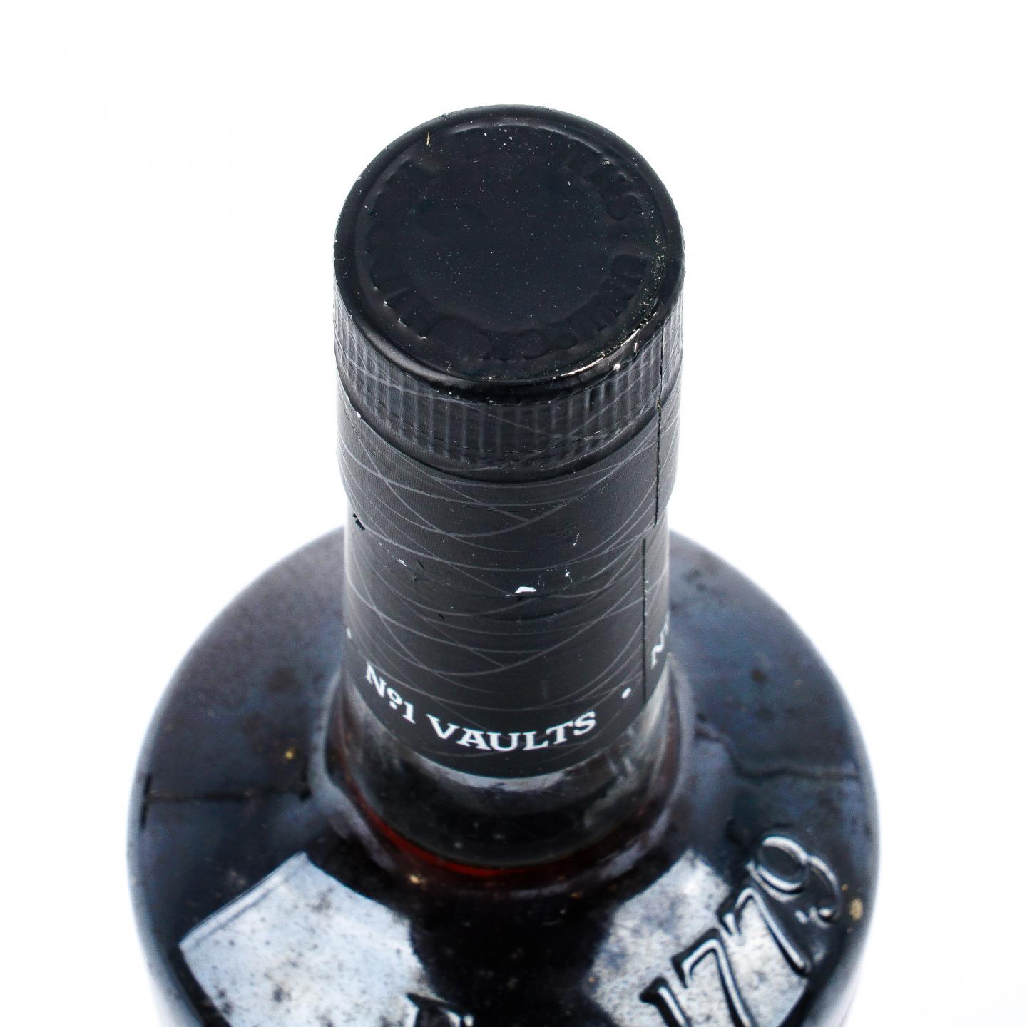 Bowmore 波摩 18年 Deep & Complex