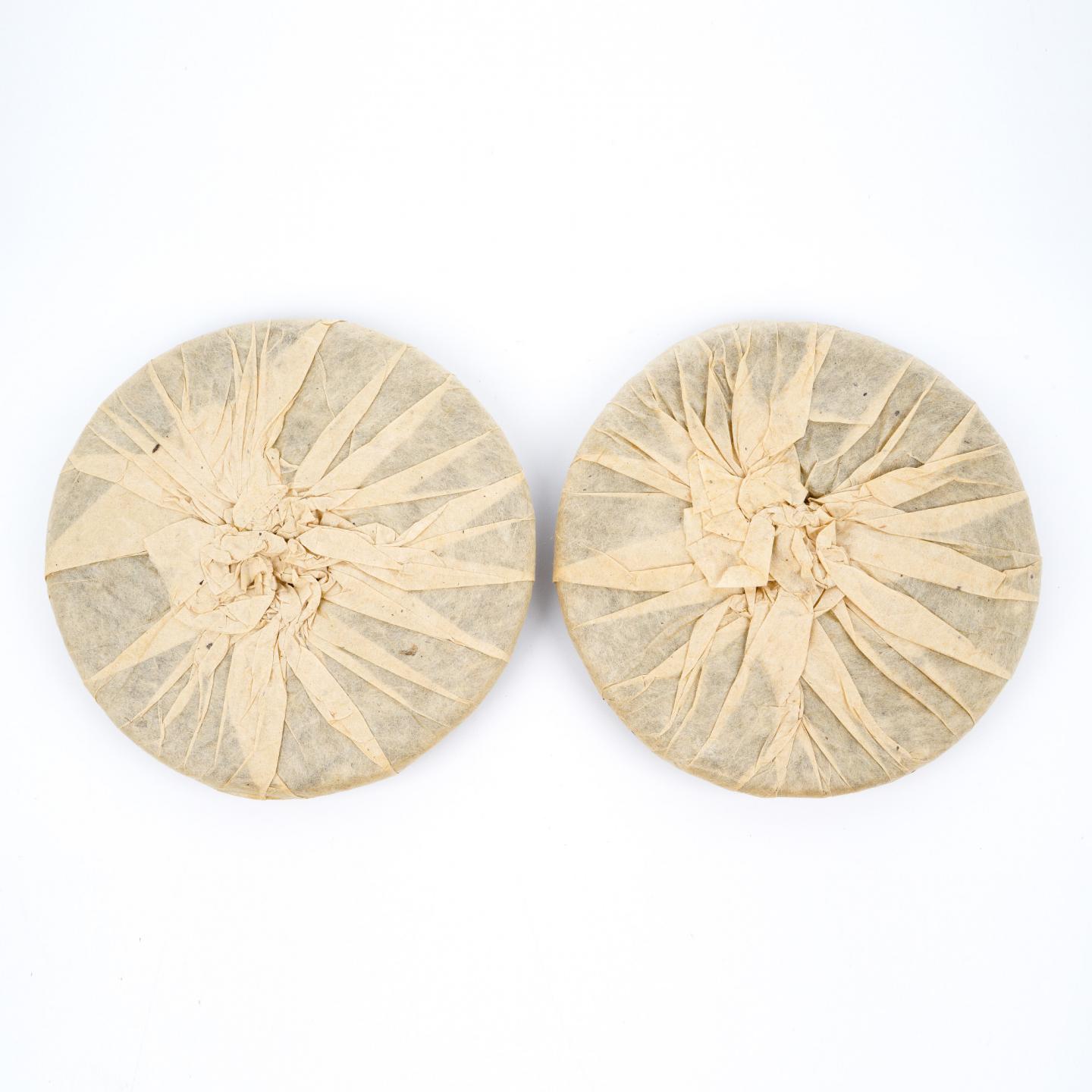 2004年 云南六大茶山茶业 约500g*2饼 干仓