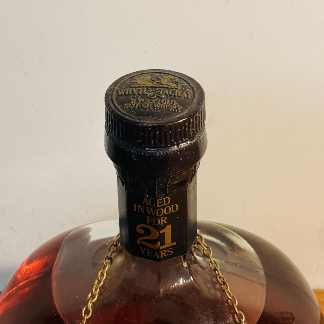 80年代 怀特·马凯 双狮21年水晶瓶雪莉桶苏格兰威士忌 750ml 43%