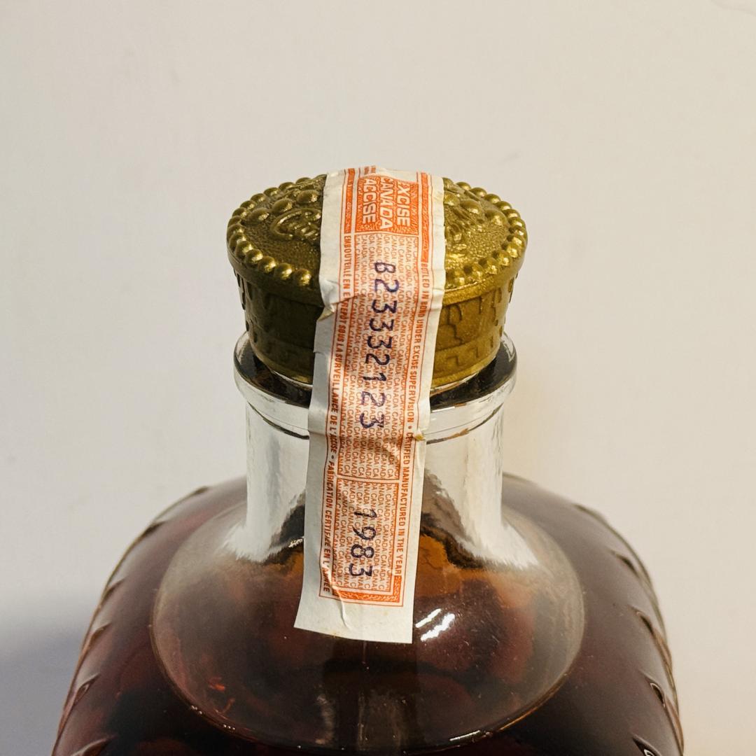 1983年 施格兰 旧版皇冠单一年份加拿大威士忌 1000ml 40%
