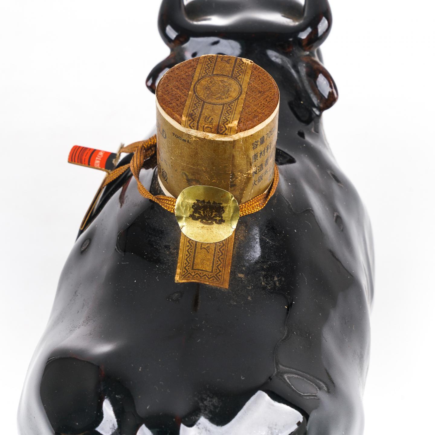 三得利 生肖猪/牛/羊 1995/1985/1991 绝版金狮标/金花标 3瓶组 600ml*2/700ml