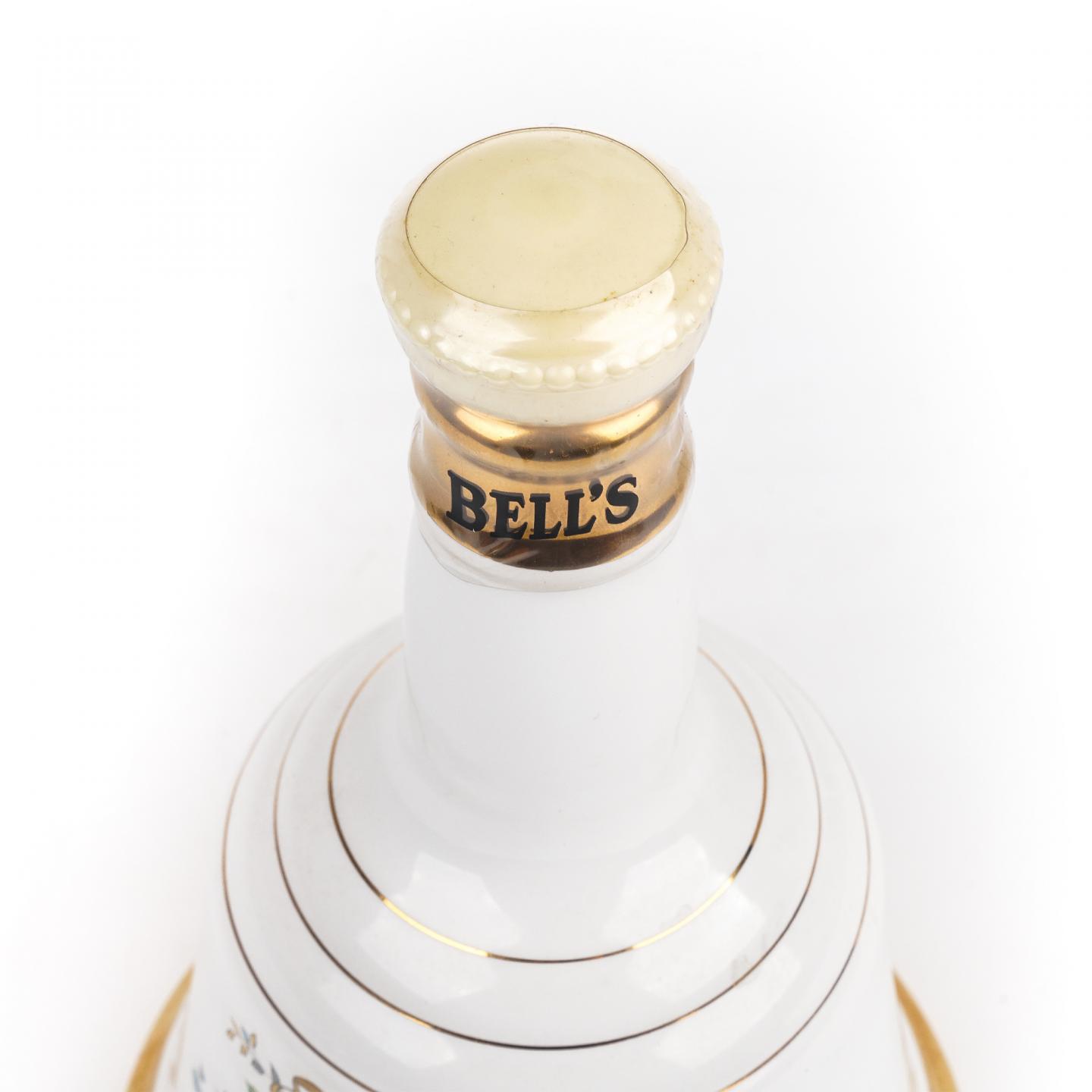 金铃 欢乐婚礼纪念版 调和威士忌 750ml