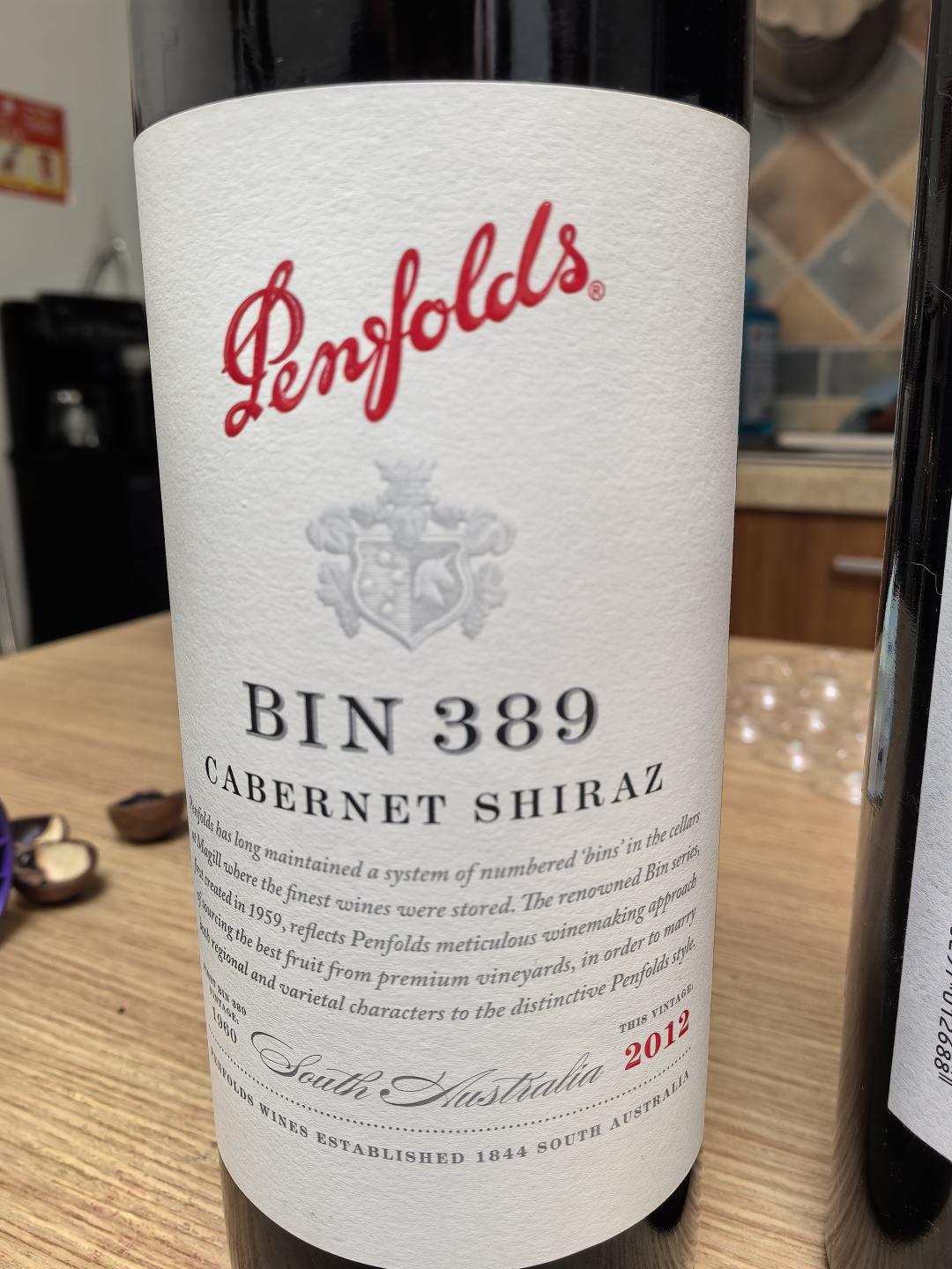 2012年奔富Bin389