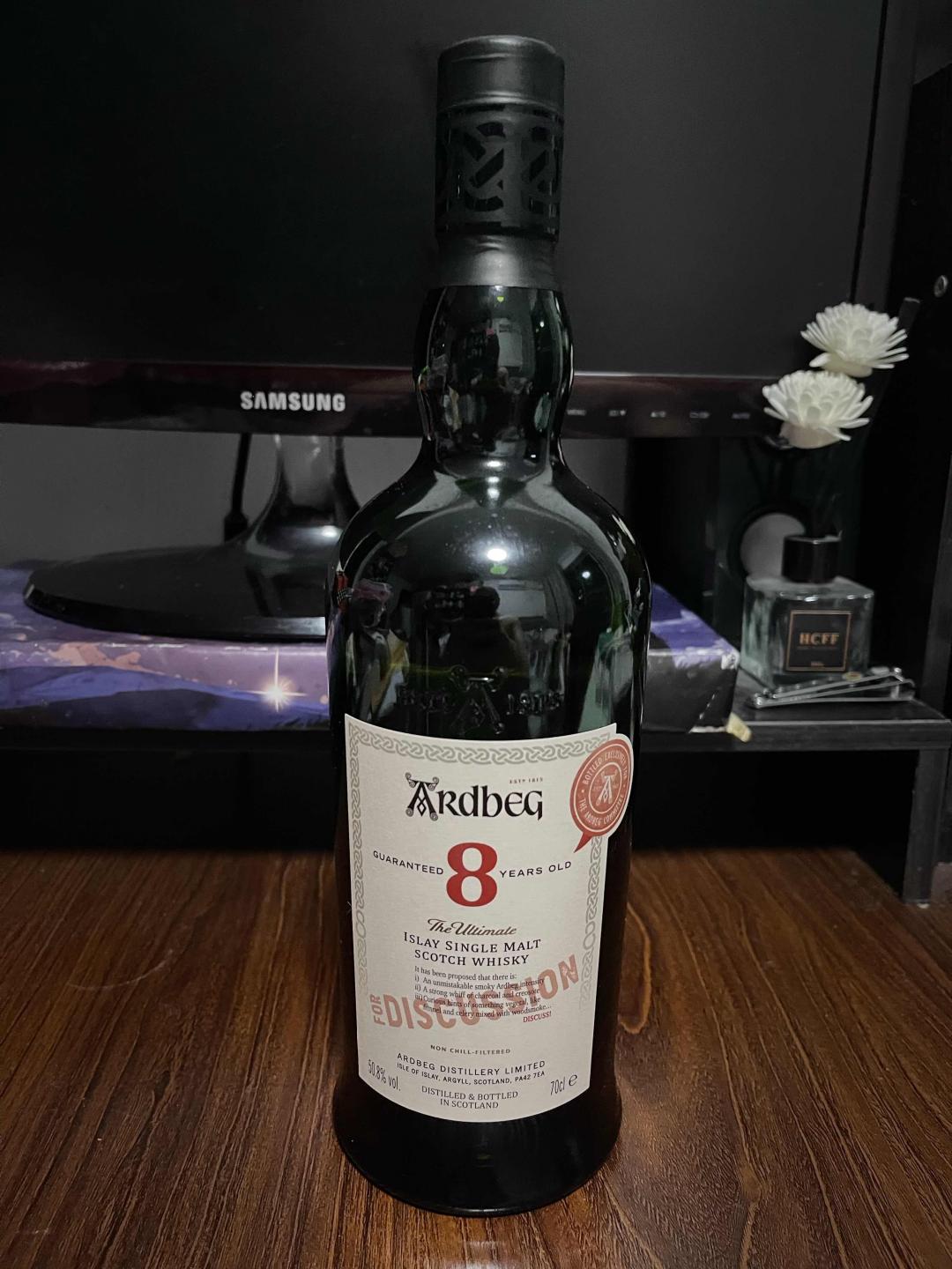 中 Ardbeg 阿贝8年 2021 For Discussion 50.8p0ml 会员版 艾雷岛的风味辩论课，值得入手