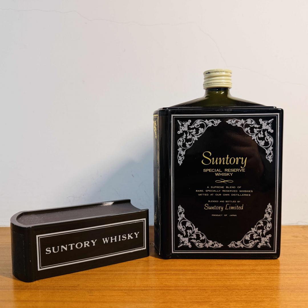 70-80年代 三得利 双狮标秘藏·书册威士忌 43% 660ml