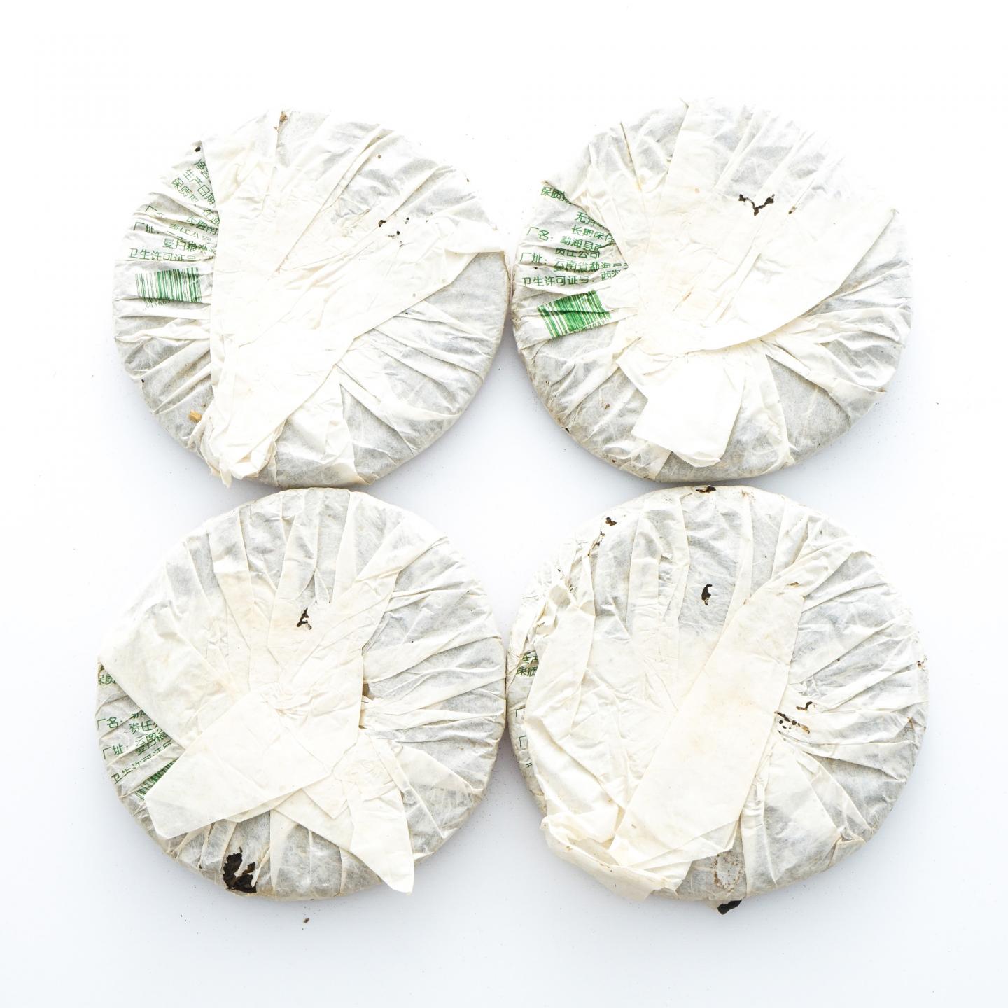 2007年 勐海县南峤茶业出品 经典07 布朗山青饼 357克*7饼 干仓