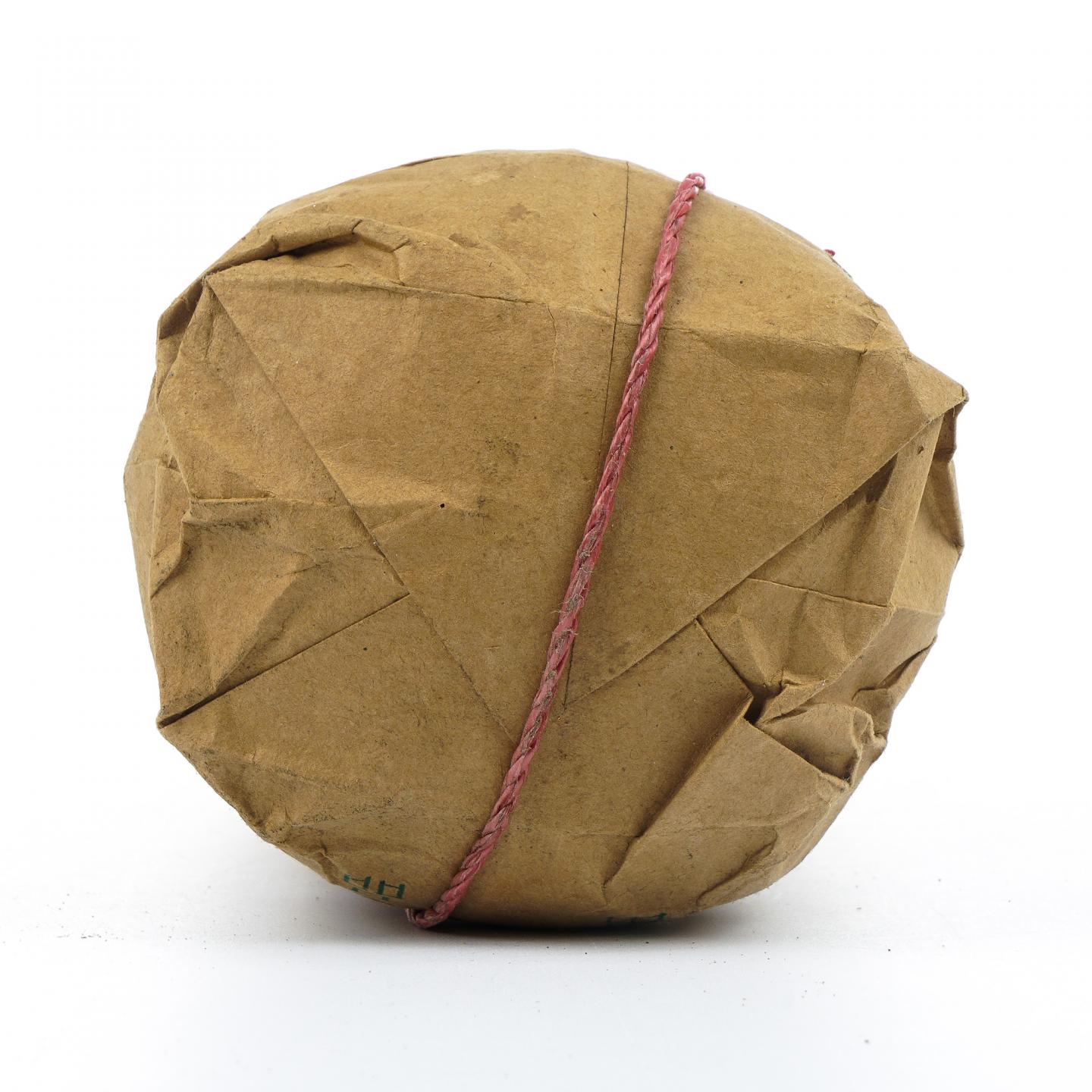 2001年 宜宾茶厂 金江牌沱茶 约500克 干仓