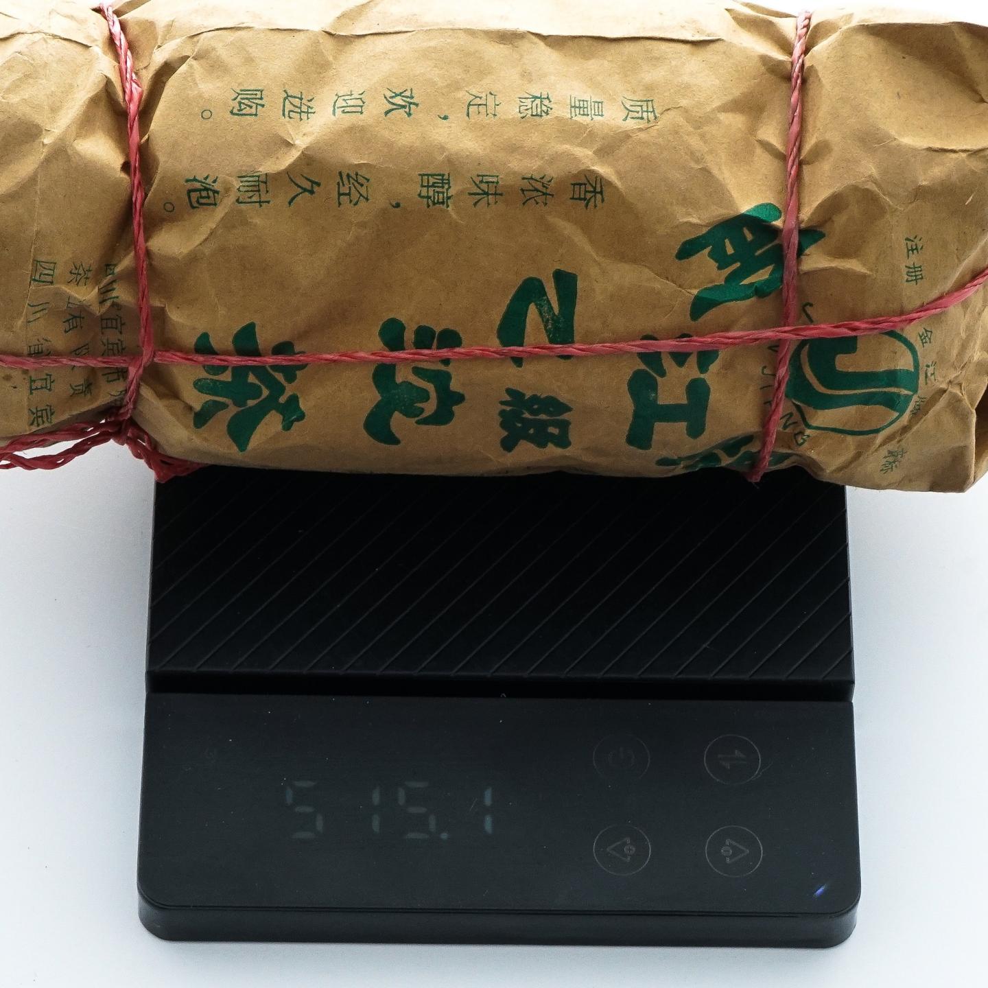 2001年 金江牌沱茶 宜宾茶厂 约500克 干仓
