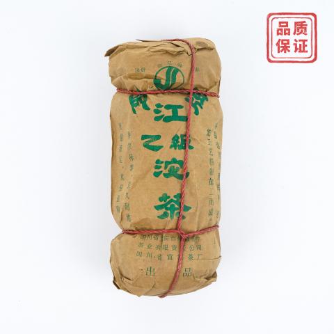 2001年 宜宾茶厂 金江牌沱茶 约500克 干仓