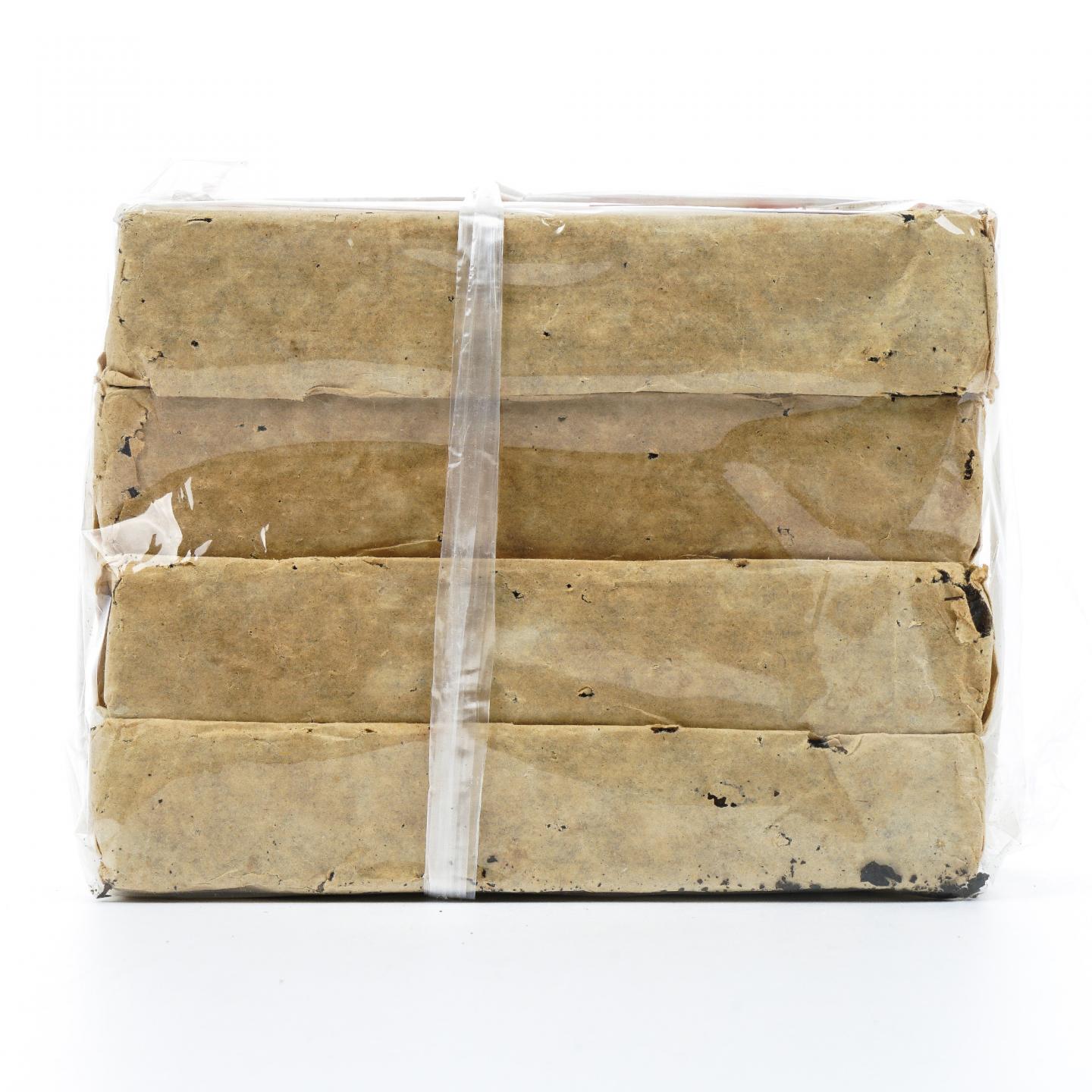 1990年代 云南下关茶厂 普洱茶砖（熟砖） 约250g*4 干仓