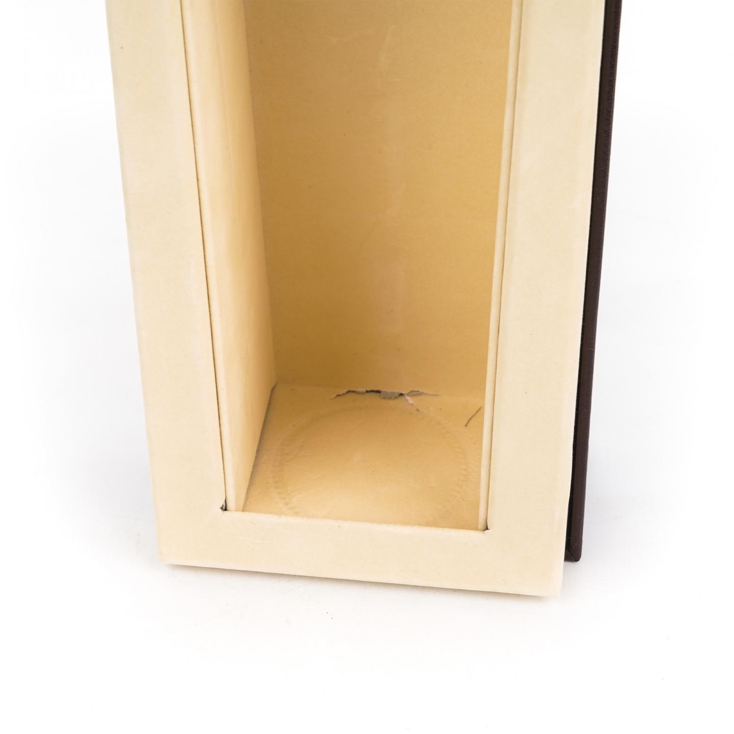 麦卡伦 Oscuro 深棕 1824系列