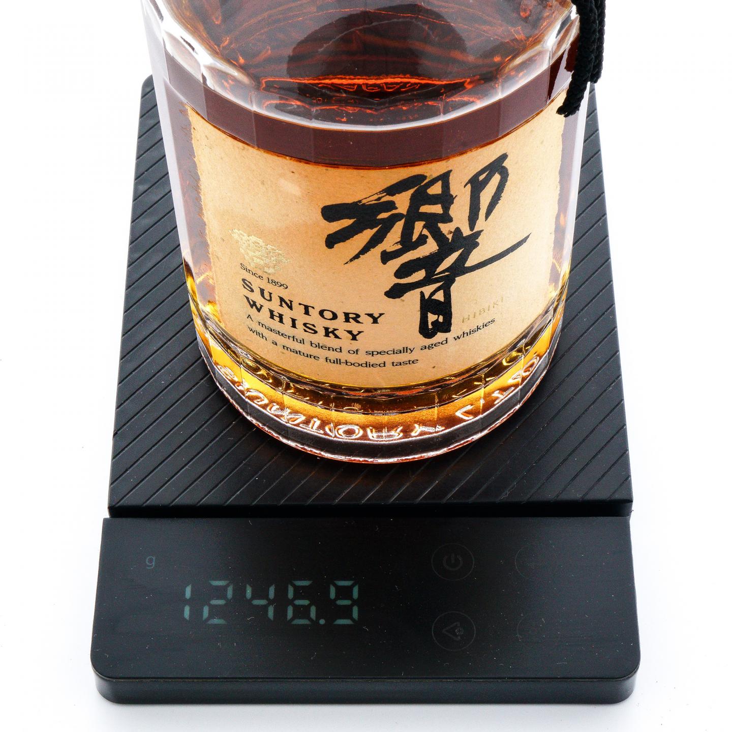响 金花标 金挂件 700ML