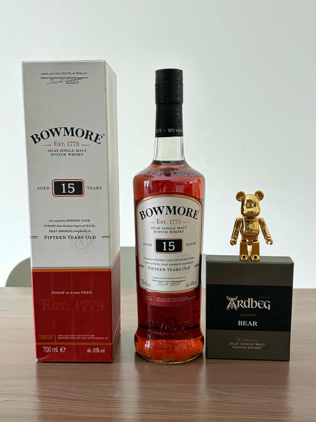 bowmore波摩15年 送阿贝公仔