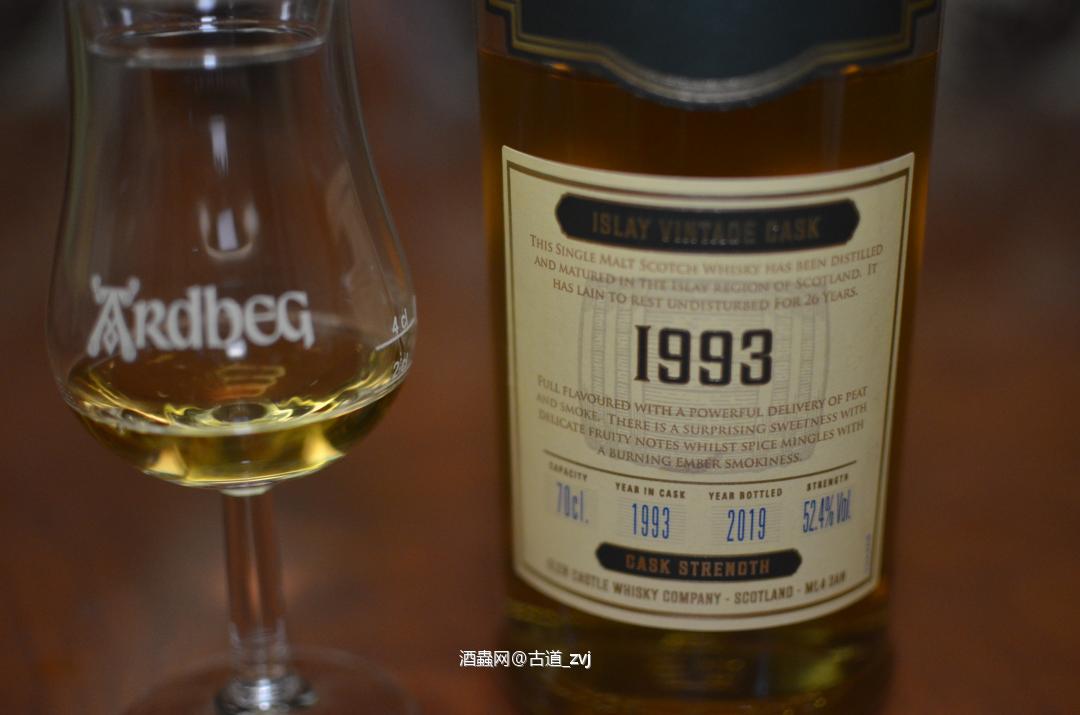 五一假期愉快+喝一杯格兰城堡1993