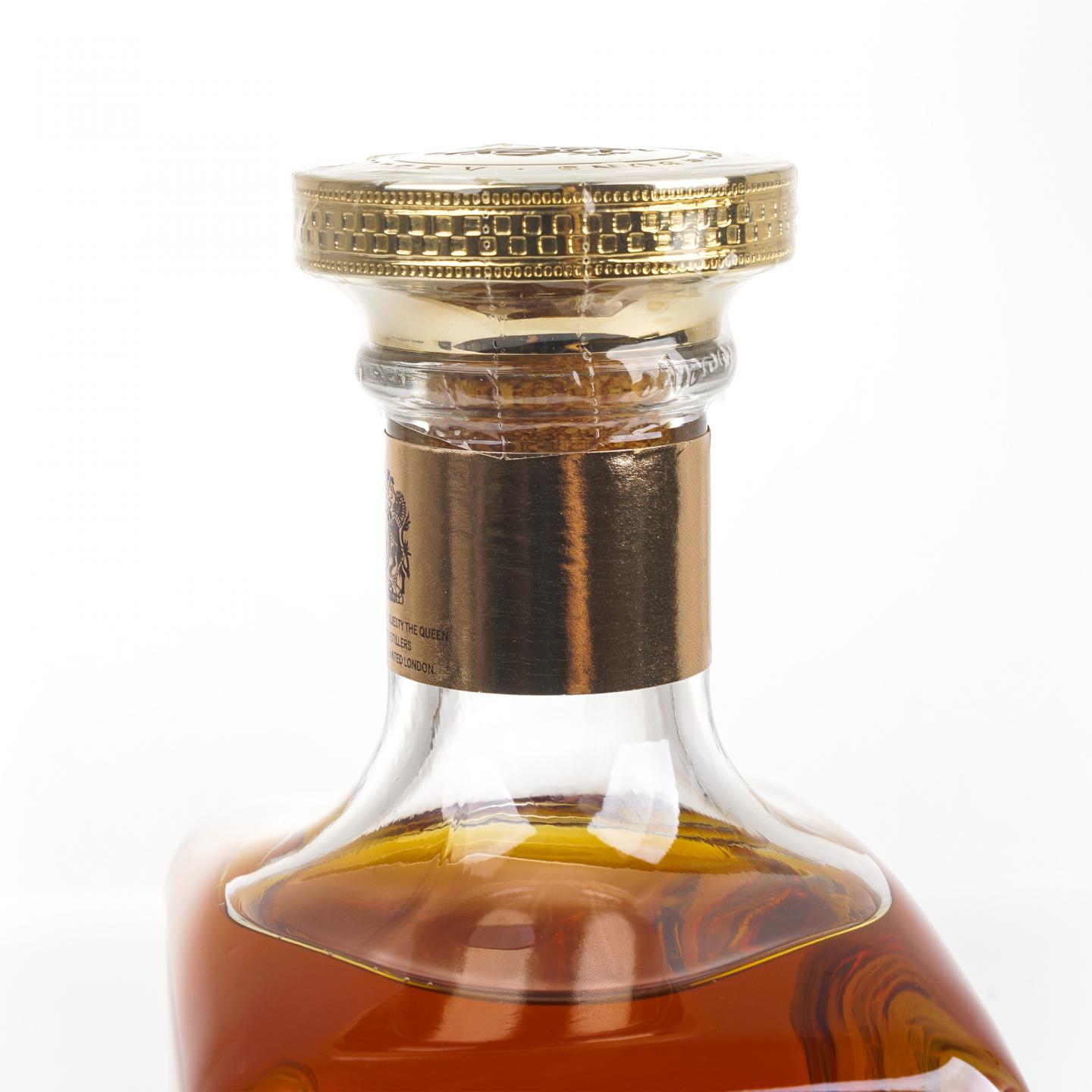 尊尼获加 2022 英皇乔治五世纪念版 调和 750ml 行货