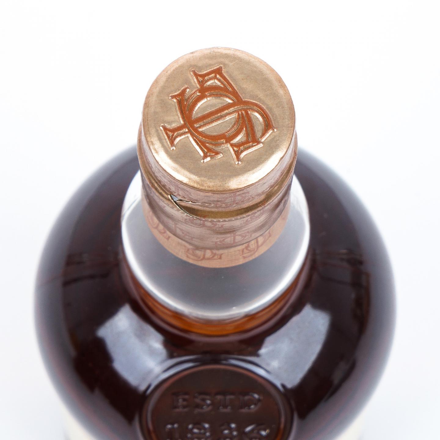 格兰花格 50年 2015 礼盒 700ml 41.1%Vol
