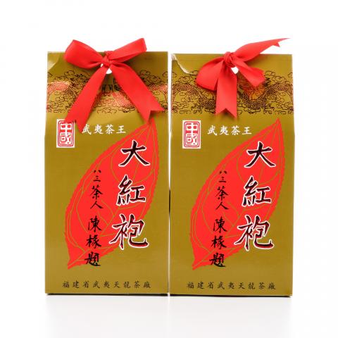 1999年 武夷天龙茶厂 八三茶人陈椽题 大红袍 两盒*125g 干仓