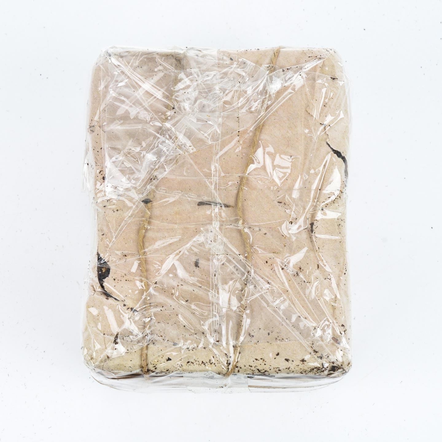 1990年代 下关茶厂 云南方茶 约976g 干仓
