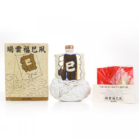 Nikka 1989 生肖蛇纪念 瑞云福巳凧 瓷瓶 600ml