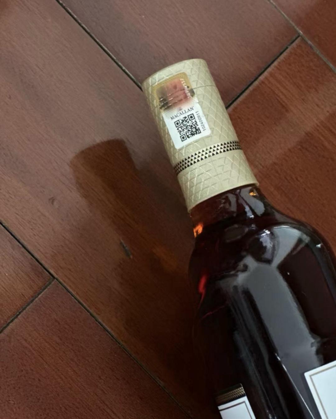 老版本麦卡伦12黑盒