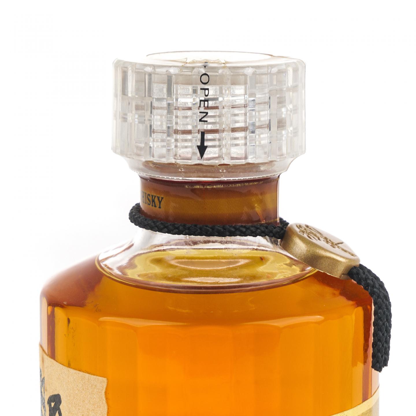 【中样】响 17年 金花标 180ml