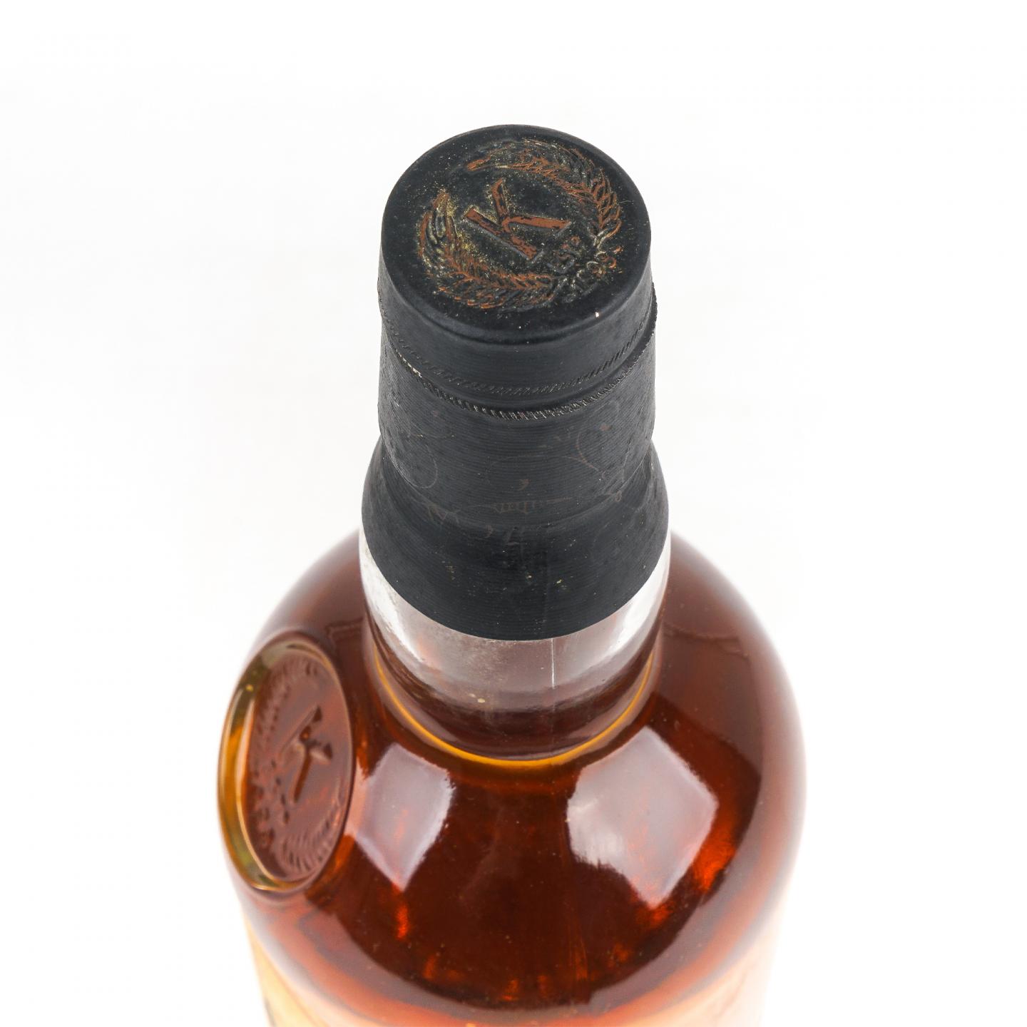 洛坎多 1979-1994 皇室徽标 750ml