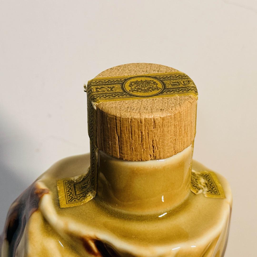 1986年 三得利 双狮标OLD首版生肖虎陶瓷瓶贺岁限量版威士忌 43% 700ml