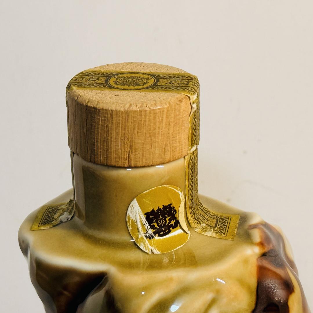 1986年 三得利 双狮标OLD首版生肖虎陶瓷瓶贺岁限量版威士忌 43% 700ml
