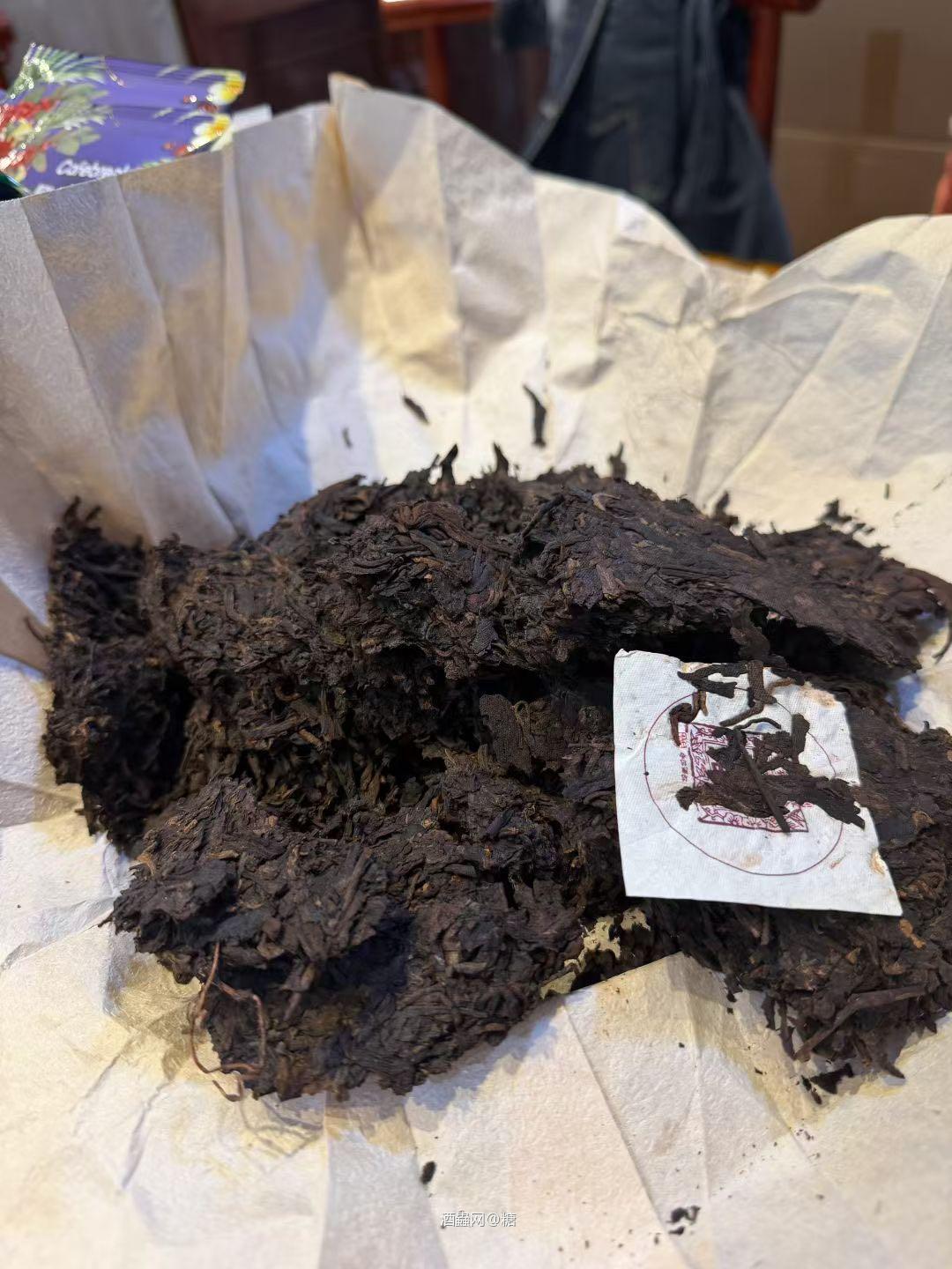 老茶饼也是独特的风味 用时间换空间口感香味迷人魅力