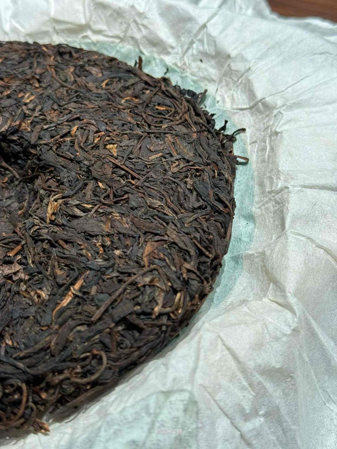 拆个老茶饼喝喝
