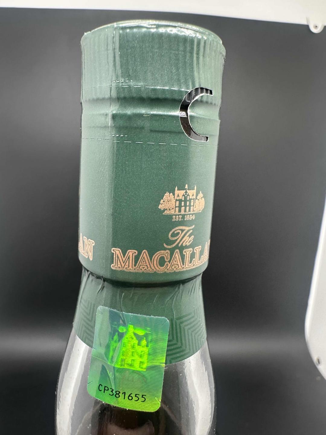 麦卡伦 1824 绿标，1L 顶部瑕疵