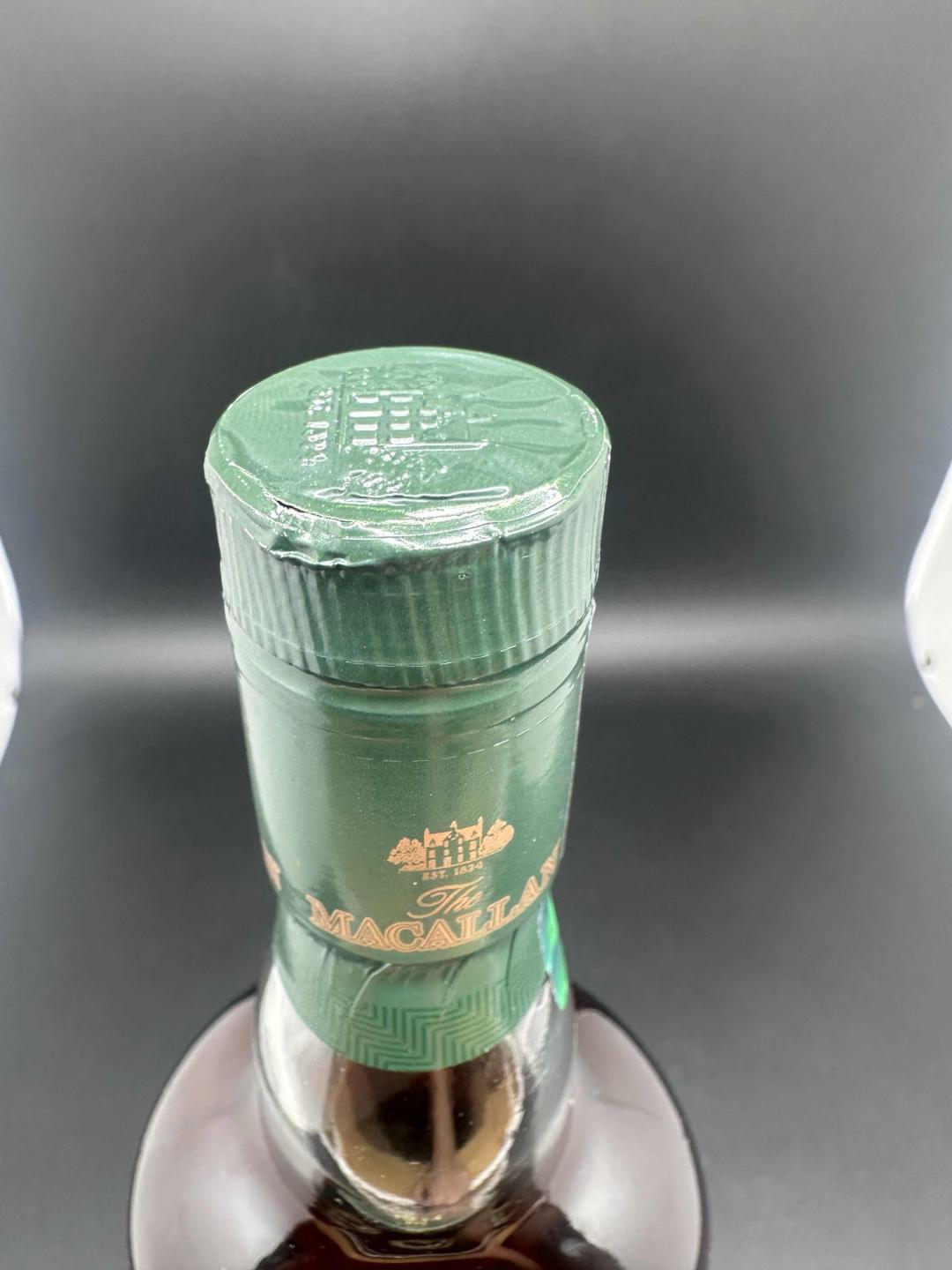 麦卡伦 1824 绿标，1L 顶部瑕疵