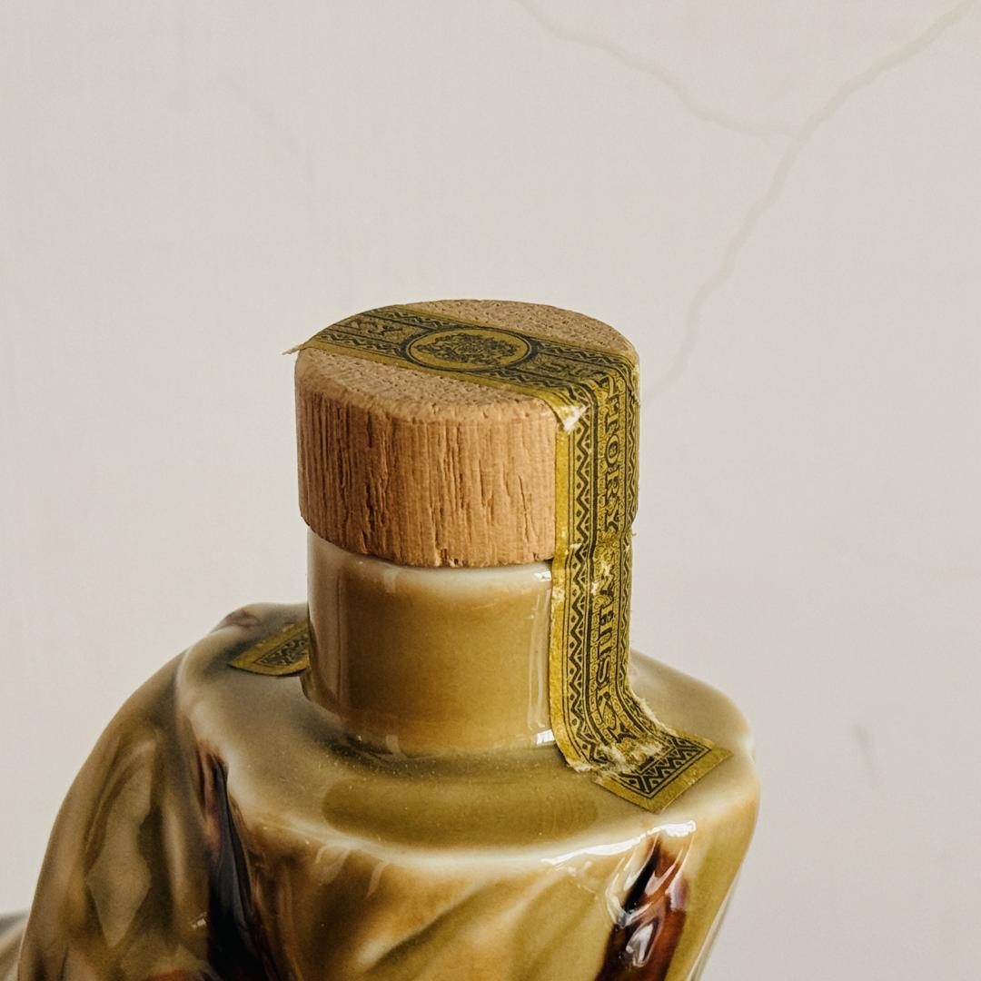 1986年 三得利 双狮标OLD首版生肖虎陶瓷瓶贺岁限量版威士忌 43% 700ml