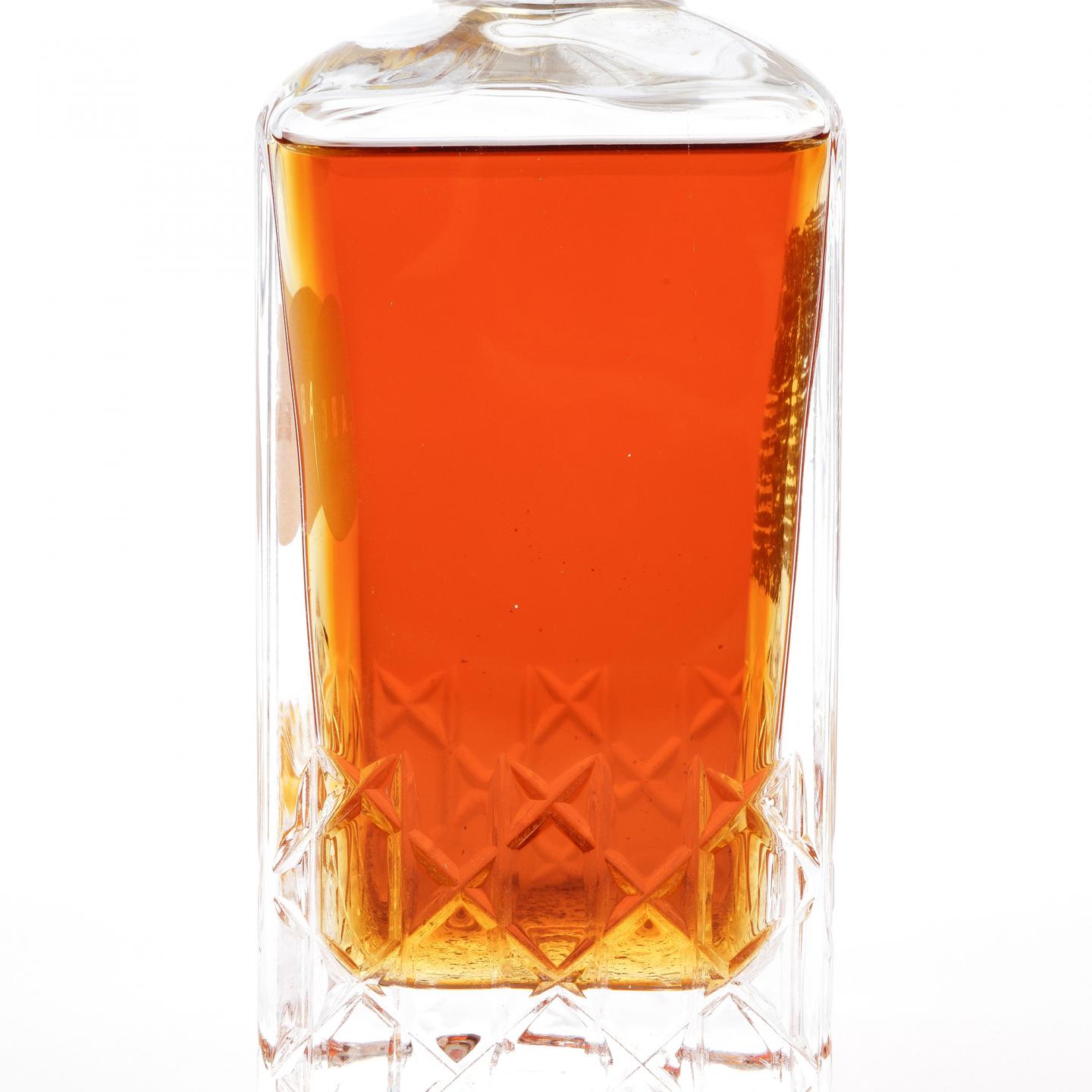 三得利 Imperial 帝国水晶 金花标 600ML 43%