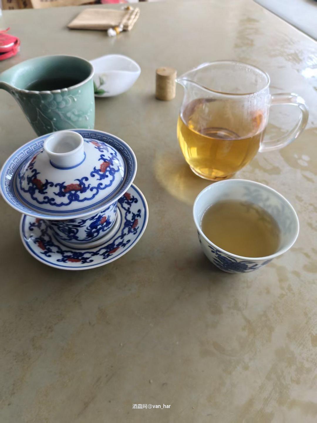 古树晒红