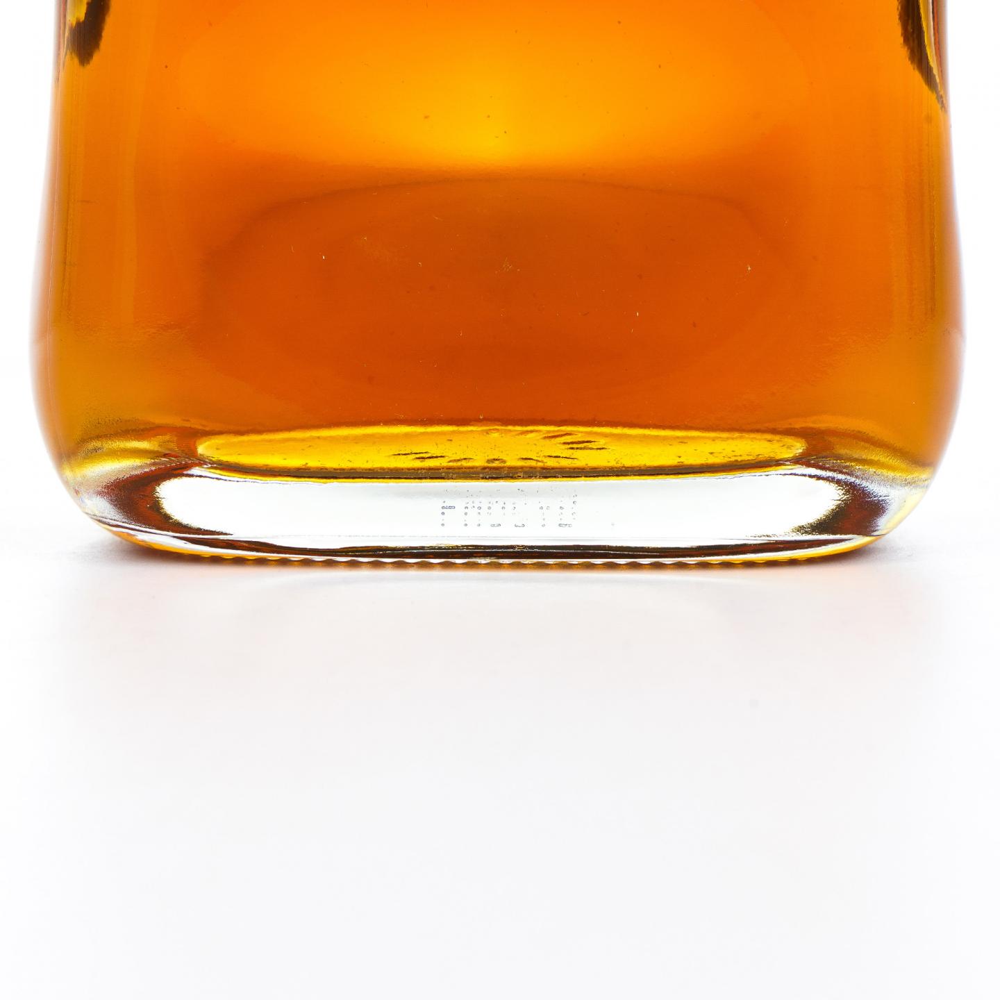 轻井泽 15年 100% Malt Whisky 白盒