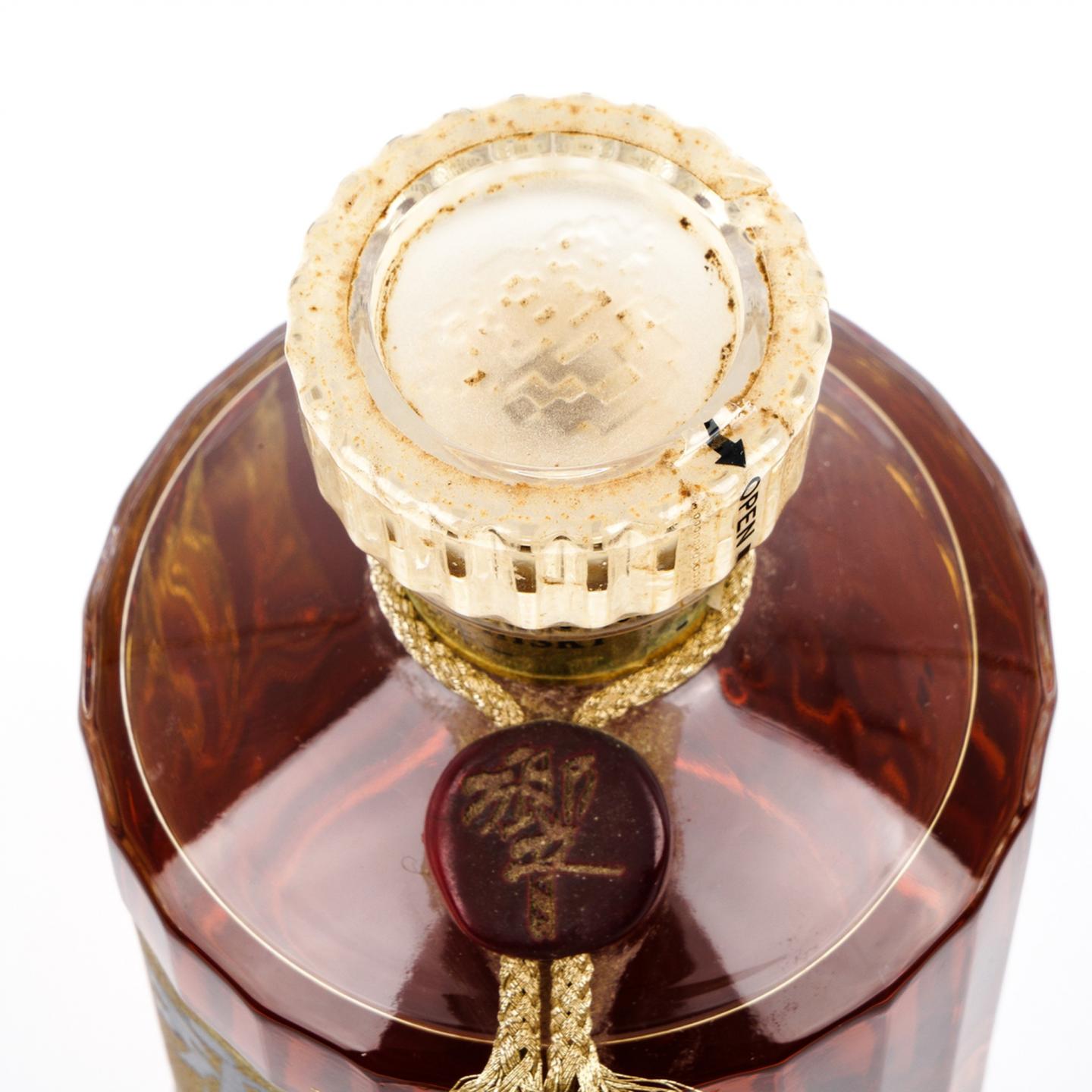 响 金花标 深红挂件 750ml