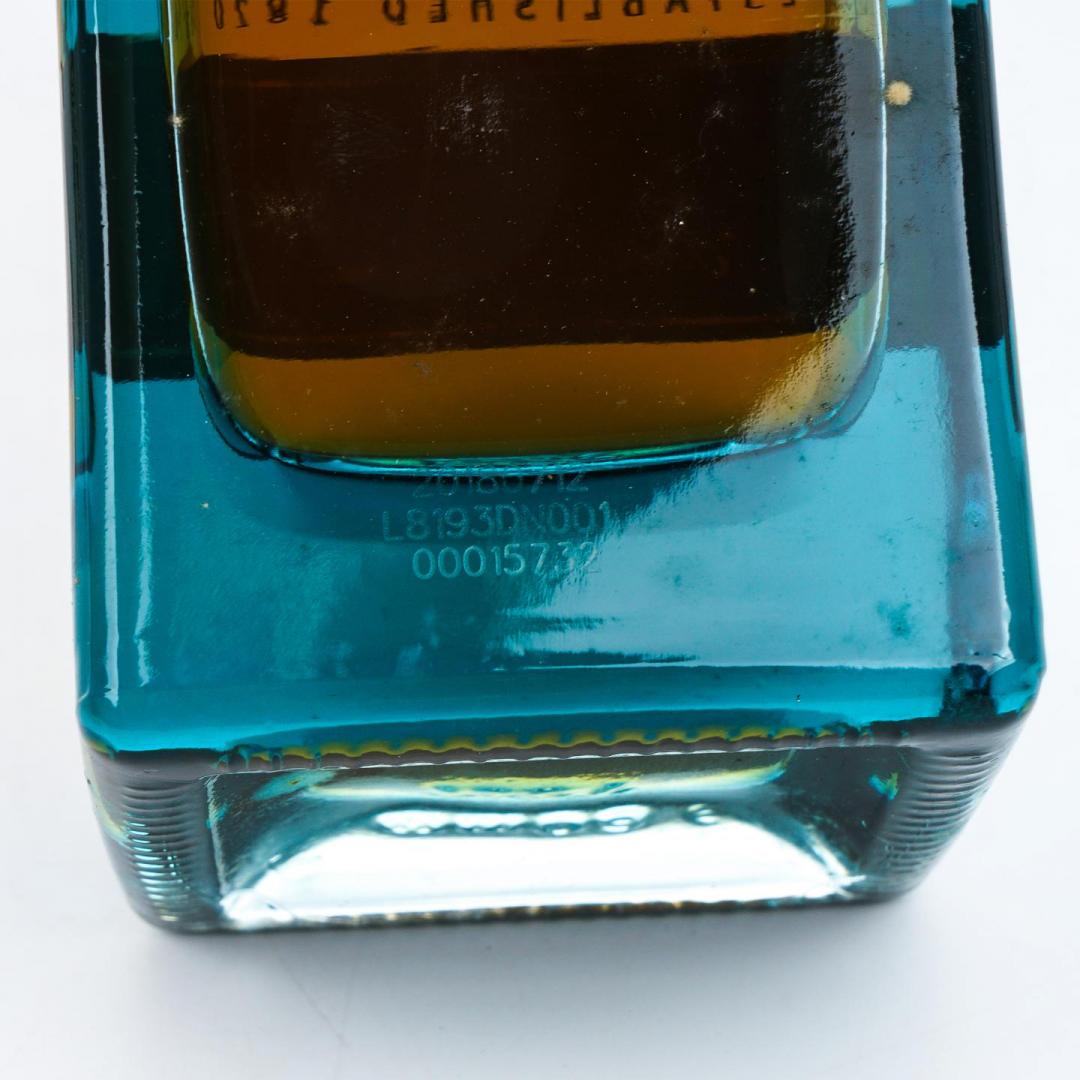 【旧版老威】2018年 尊尼获加 蓝牌调和威士忌 40% 750ml