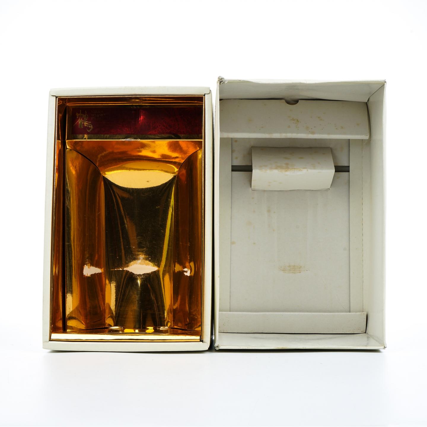 Nikka 鹤 白瓷瓶 750ml