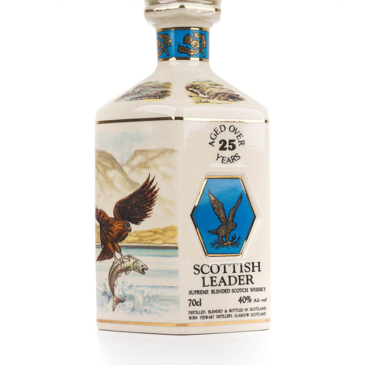 Scottish Leader 领导者 Over 25年 陶瓷瓶 调和 700ml