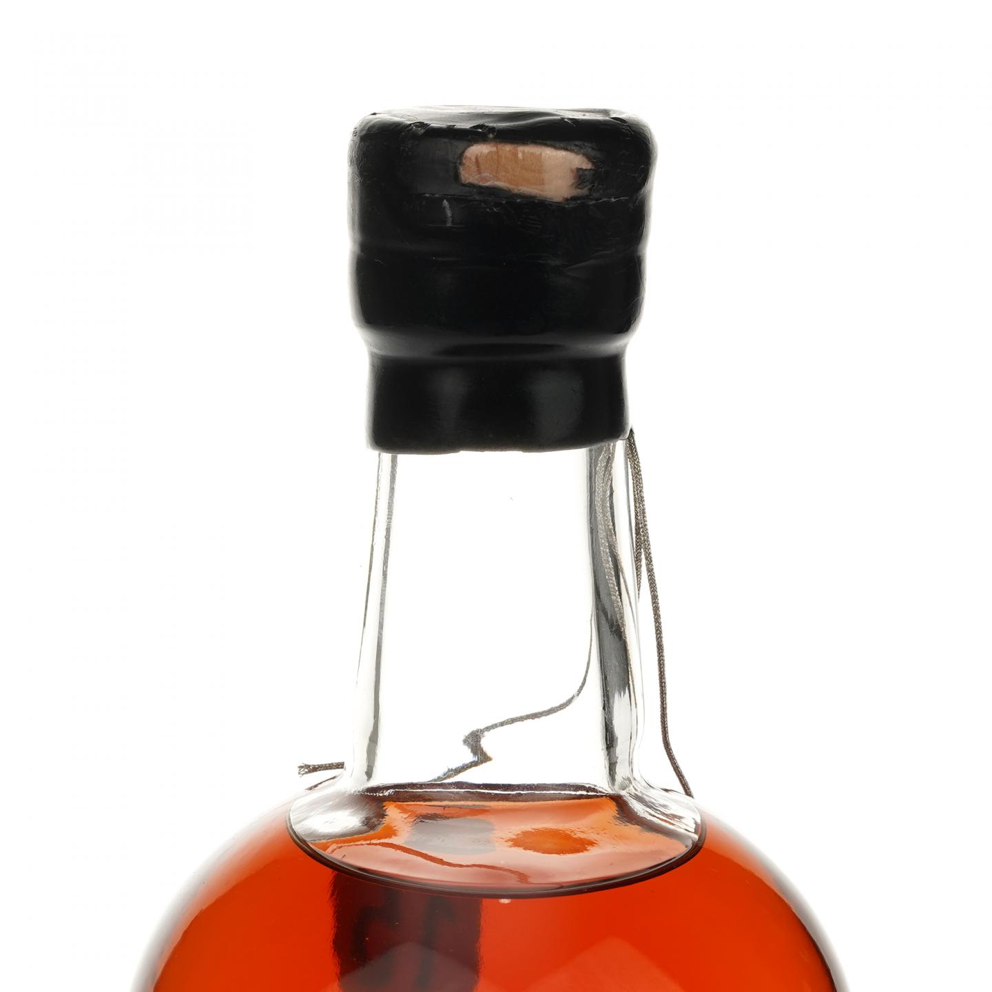 【威士忌】黑白双命 麦卡伦27年/慕赫27年 2支组 700ml*2